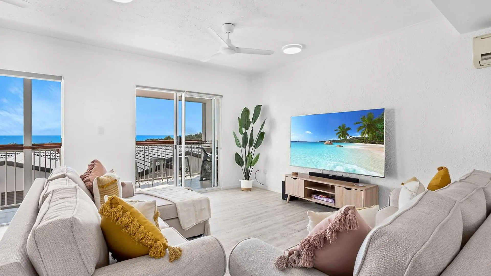 View Whitsundays Apartment Cannonvale